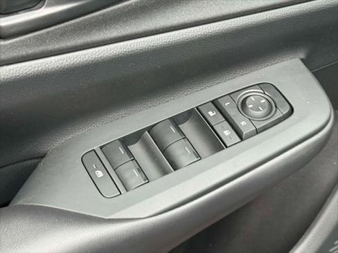 Certified 2023 Toyota Prius Prime FWD image 24