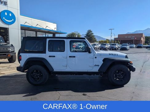 Used 2023 Jeep Wrangler Unlimited AWD/4WD image 2