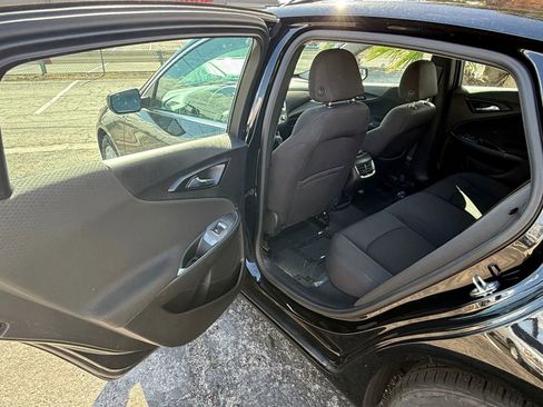 Used 2022 Chevrolet Malibu LT image 13