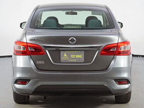 Used 2019 Nissan Sentra S image 42