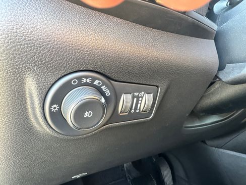 New 2026 Jeep Compass Latitude image 28