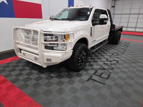 Used 2017 Ford F350 Lariat w/ FX4 Off-Road Package image 3
