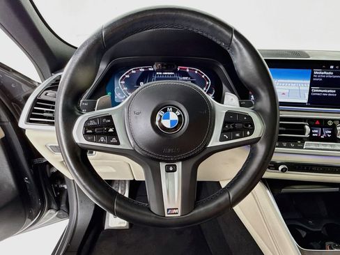 Used 2023 BMW X6 M50i w/ Dynamic Handling Package AWD/4WD image 15
