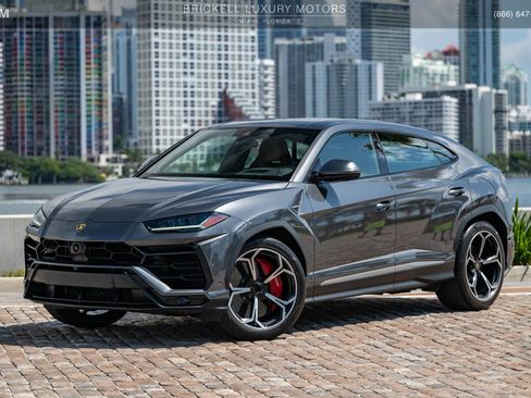 Used 2019 Lamborghini Urus AWD/4WD image 10
