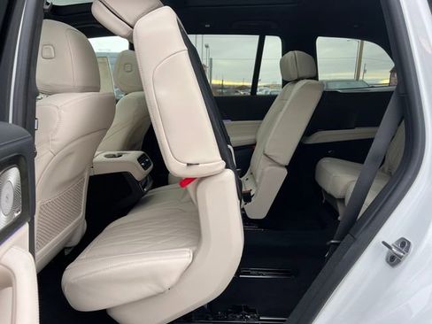 Used 2025 Mercedes-Benz GLS 63 AMG 4MATIC image 6