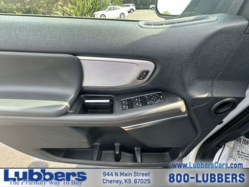 Used 2025 Ford Expedition Max Active RWD image 13