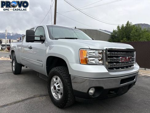 Used 2013 GMC Sierra 2500 SLE w/ SLE Preferred Package AWD/4WD image 1