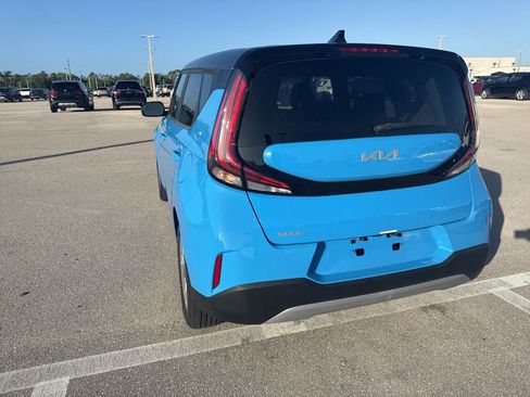 Used 2024 Kia Soul S image 7
