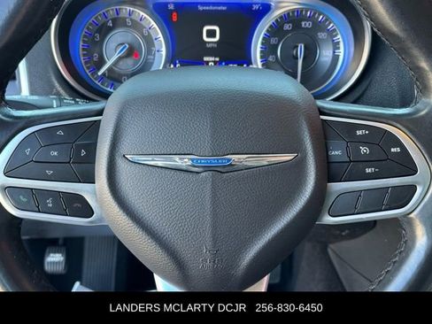 Used 2019 Chrysler 300 Touring L w/ Quick Order Package 22F image 25