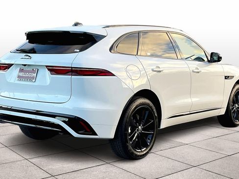 New 2024 Jaguar F-PACE R-Dynamic S image 4