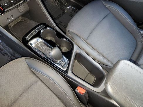 Used 2025 Buick Encore GX Preferred image 21