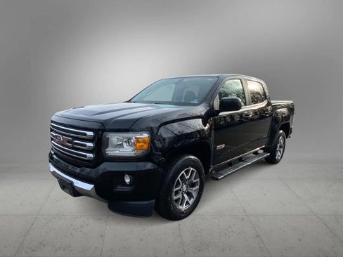 Used 2017 GMC Canyon SLE w/ All Terrain Package image 7
