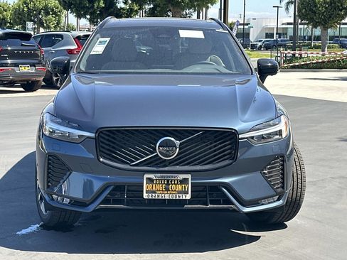 Certified 2026 Volvo XC60 B5 Plus w/ Protection Package Premier image 2