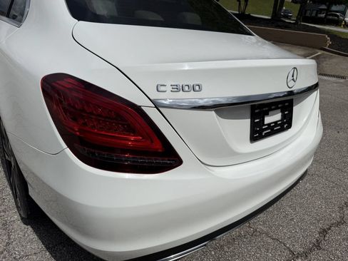 Used 2019 Mercedes-Benz C 300 Sedan w/ Premium Package image 9