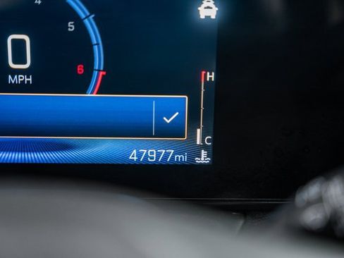 Used 2024 Chevrolet TrailBlazer RS image 42