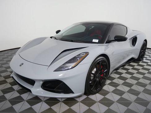 Used 2025 Lotus Emira RWD image 12