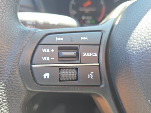 Used 2024 Honda CR-V EX image 23