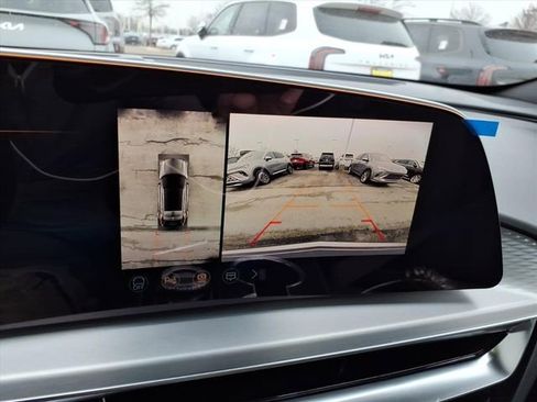 New 2026 Cadillac Lyriq Luxury w/ LPO, Floor Liner Package image 30