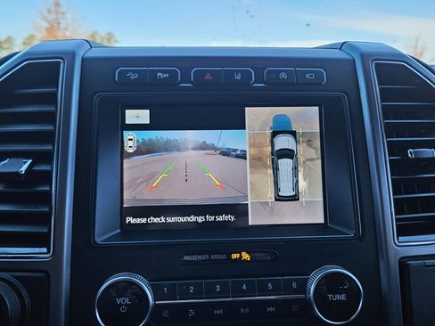 Used 2020 Ford Expedition Max Platinum image 32