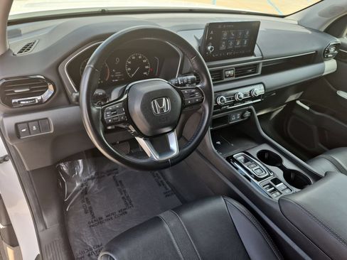 Certified 2024 Honda Pilot EX-L image 10