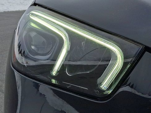 Used 2021 Mercedes-Benz GLE 350 4MATIC image 12