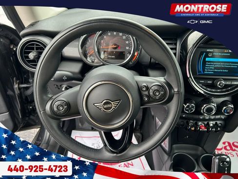 Used 2020 MINI Cooper 2-Door Hardtop FWD image 14