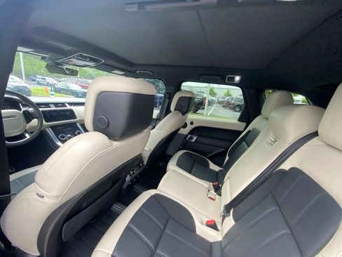 Used 2022 Land Rover Range Rover Sport HST AWD/4WD image 23