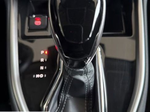 Certified 2025 Subaru Outback Premium image 50