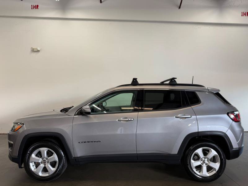 Used 2018 Jeep Compass Latitude w/ Popular Equipment Group FWD image 3