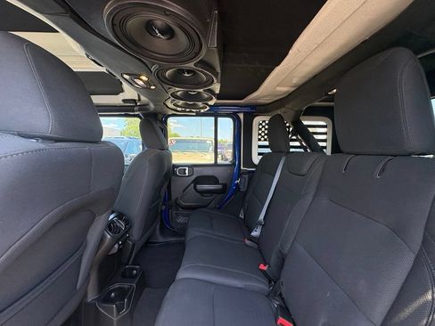 Used 2019 Jeep Wrangler Unlimited Sport S AWD/4WD image 24