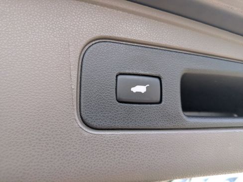 Used 2014 Honda Odyssey EX-L image 31