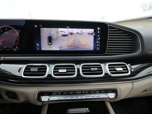 Used 2024 Mercedes-Benz GLE 450 4MATIC image 37