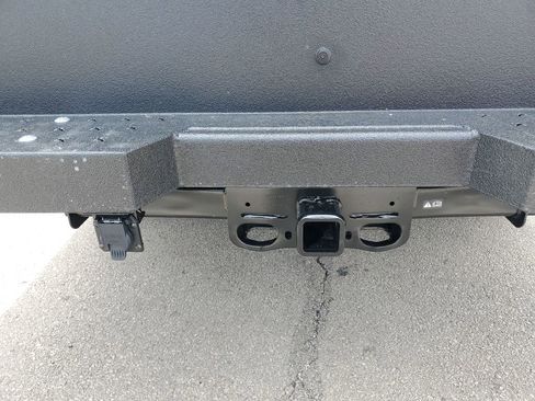 New 2026 Ford F250 XL w/ XL Chrome Package image 12