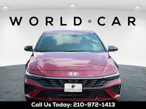 Used 2025 Hyundai Elantra Sport FWD image 8