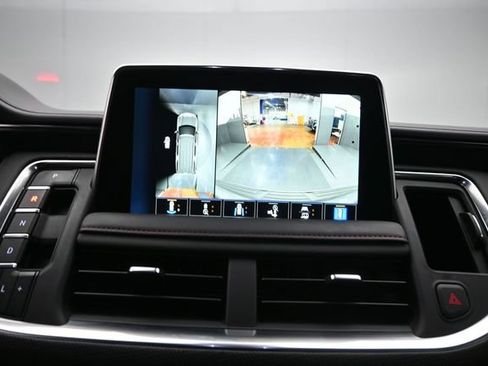 Used 2024 Chevrolet Tahoe RST w/ Luxury Package AWD/4WD image 12