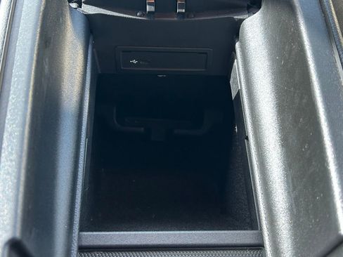 Used 2020 Mercedes-Benz GLE 350 w/ Premium Package image 59