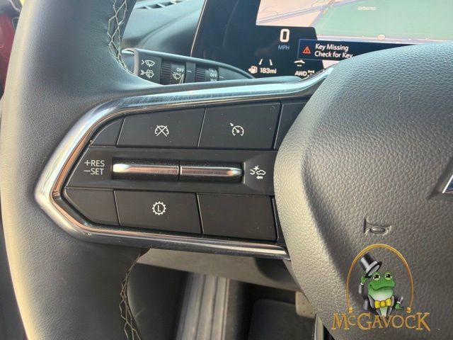 Used 2025 Chevrolet Traverse Z71 AWD/4WD image 21