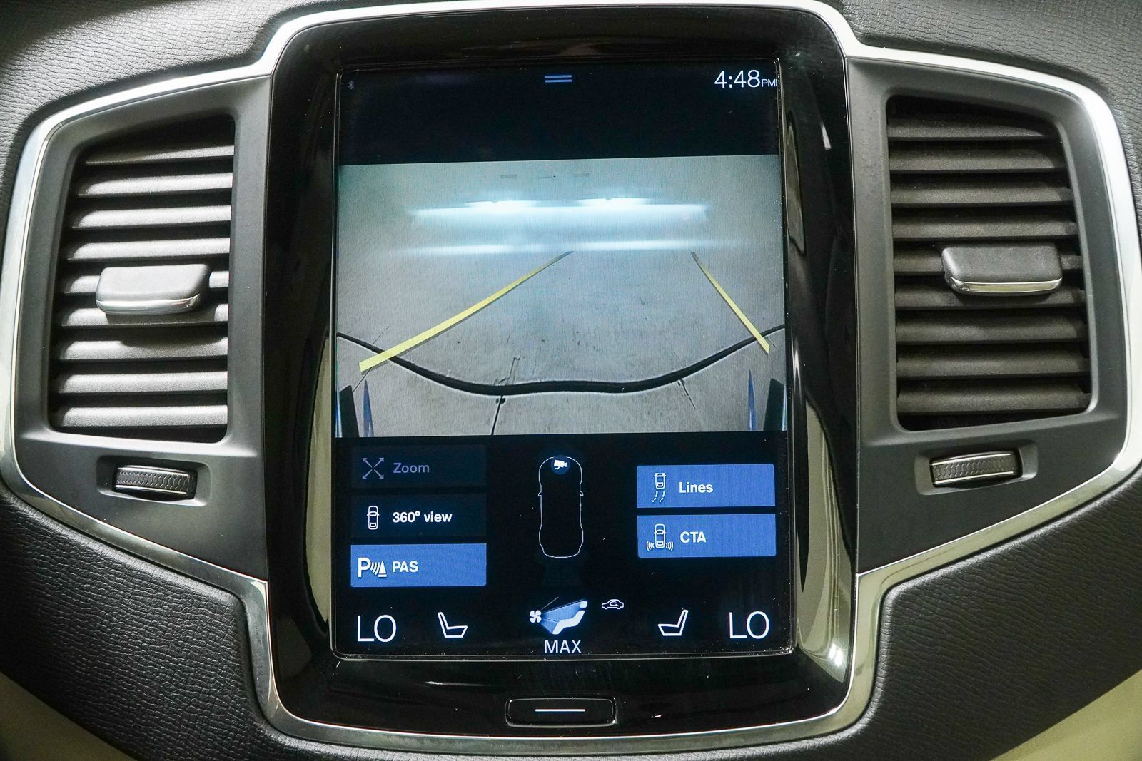Used 2020 Volvo XC90 T6 Momentum w/ Protection Package Premier AWD/4WD image 34