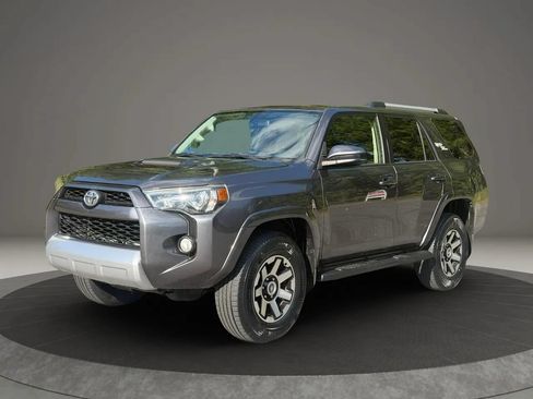 Used 2018 Toyota 4Runner TRD Off-Road AWD/4WD image 1