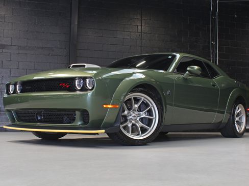 Used 2023 Dodge Challenger R/T Scat Pack RWD image 6