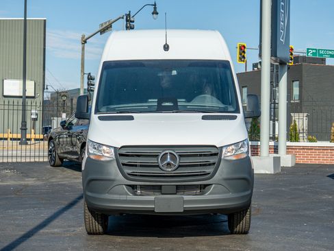 New 2026 Mercedes-Benz Sprinter 2500 image 3