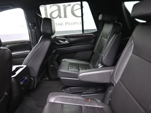 Used 2022 Chevrolet Tahoe LT w/ Luxury Package image 21