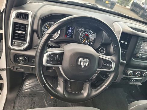 Used 2021 RAM 1500 Big Horn image 30