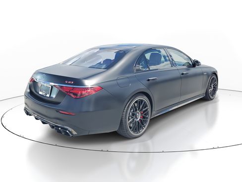 New 2026 Mercedes-Benz S 63 AMG S image 4
