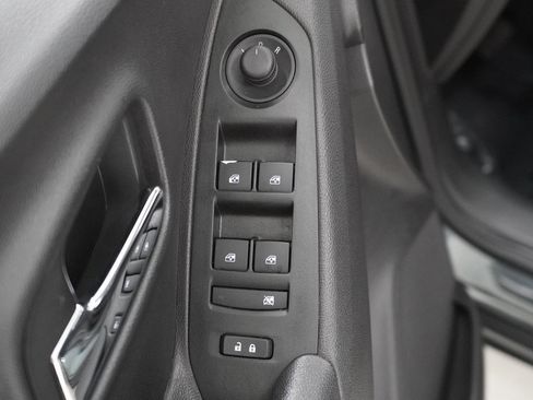 Used 2020 Chevrolet Trax LS w/ Tint and Cruise Package image 13