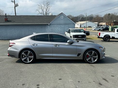 Used 2024 Genesis G70 3.3T Advanced w/ Sport Prestige Package image 10
