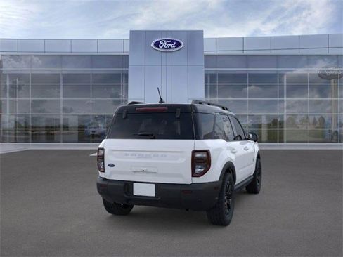 New 2025 Ford Bronco Sport Outer Banks w/ Outer Banks Tech Package+ image 32