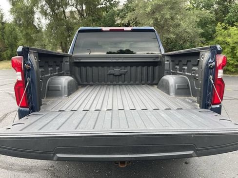 Used 2022 Chevrolet Silverado 1500 RST AWD/4WD image 25