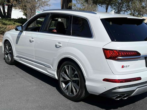 Used 2022 Audi SQ7 Prestige w/ Prestige Package AWD/4WD image 55