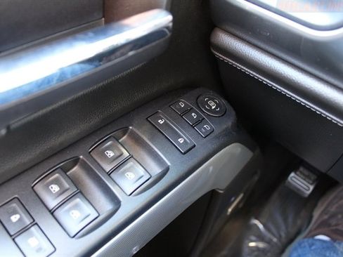 Used 2016 Chevrolet Silverado 1500 LTZ Z71 w/ LTZ Plus Package AWD/4WD image 30